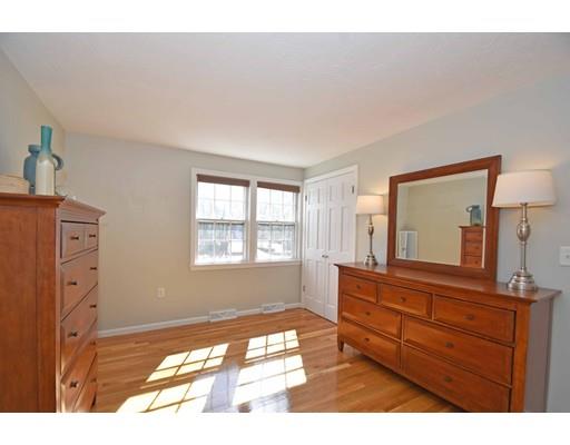 52 Valentine Road Northborough, MA 01532 - Photo 12 of 19 Gallery Image 12