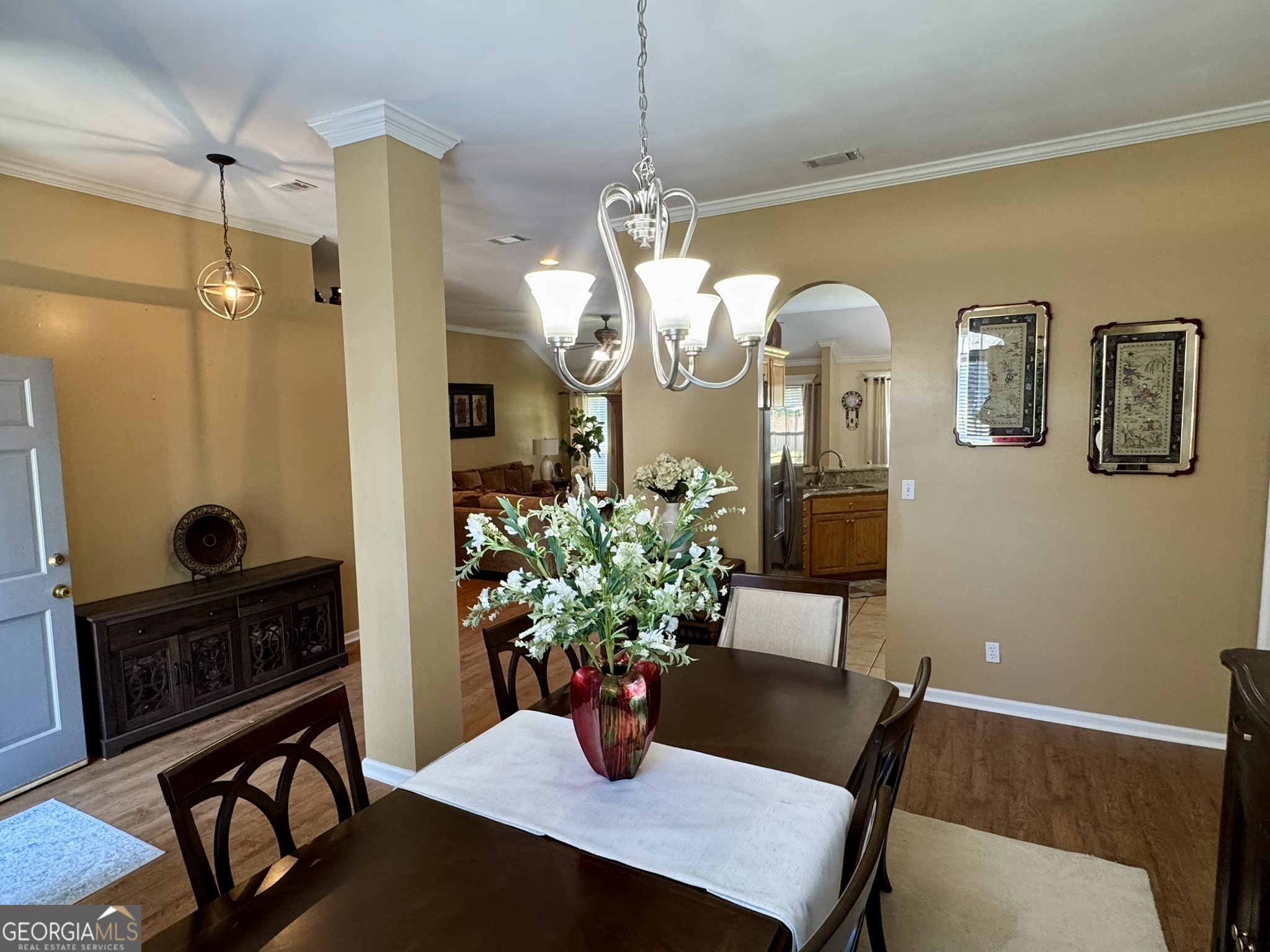 4633 Rustic Ridge Road Valdosta, GA 31602 - Photo 21 of 46 a dining room with furniture and window