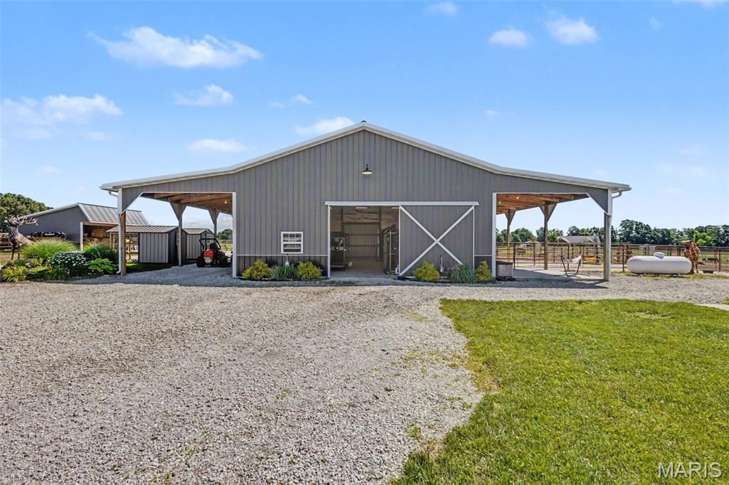 219 Fieth Road Troy, MO 63379 - Photo 79 of 90