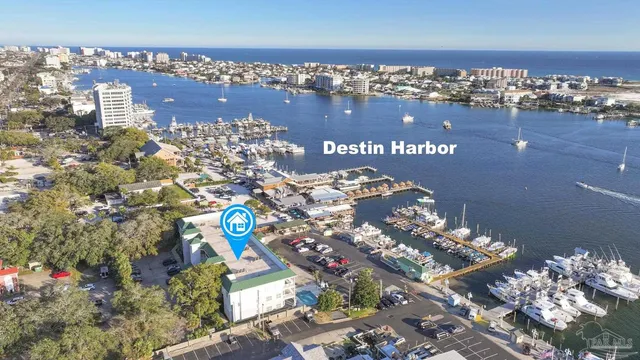 $449,500 | 212 Harbor Boulevard, Unit 102, Destin, FL 32541