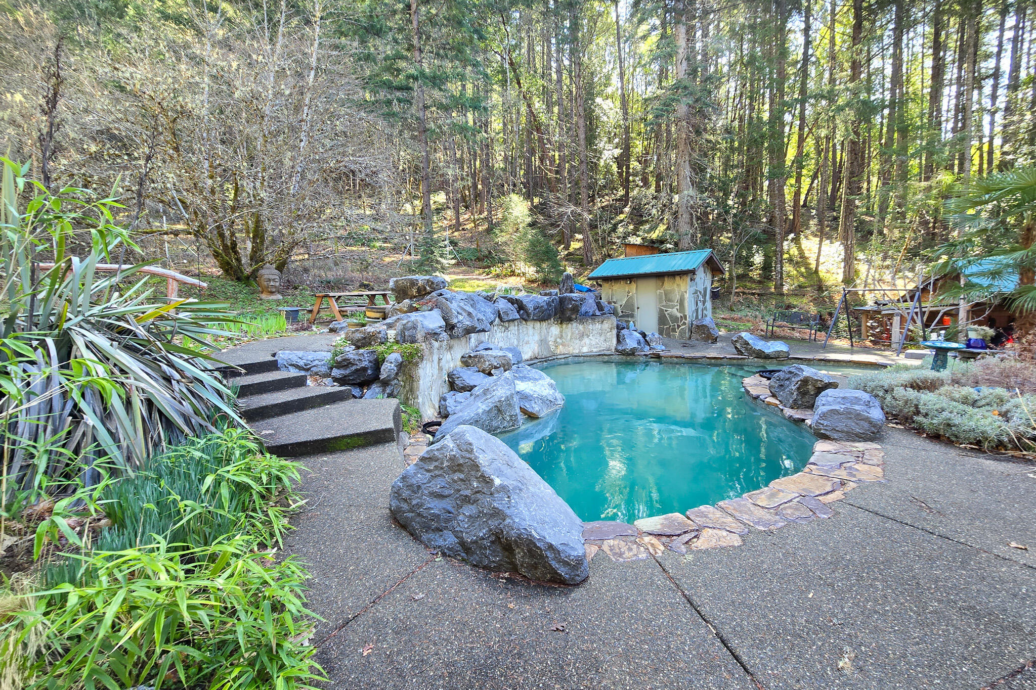 1449 Queen Of Bronze Road Cave Junction, OR 97523 - Photo 49 of 87 20260308_140427
