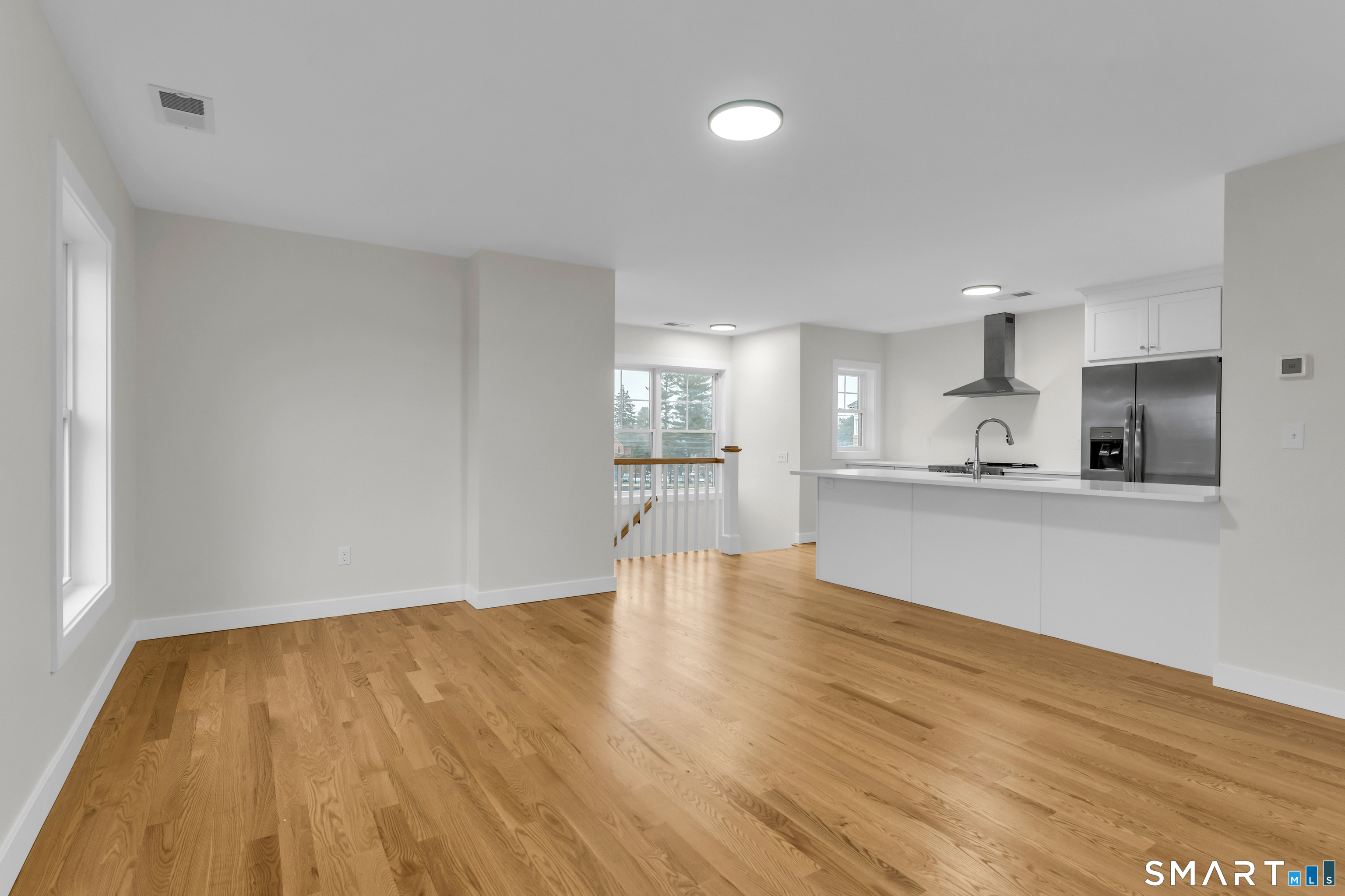 31 Drive Way Guilford, CT 06437 - Photo 11 of 23