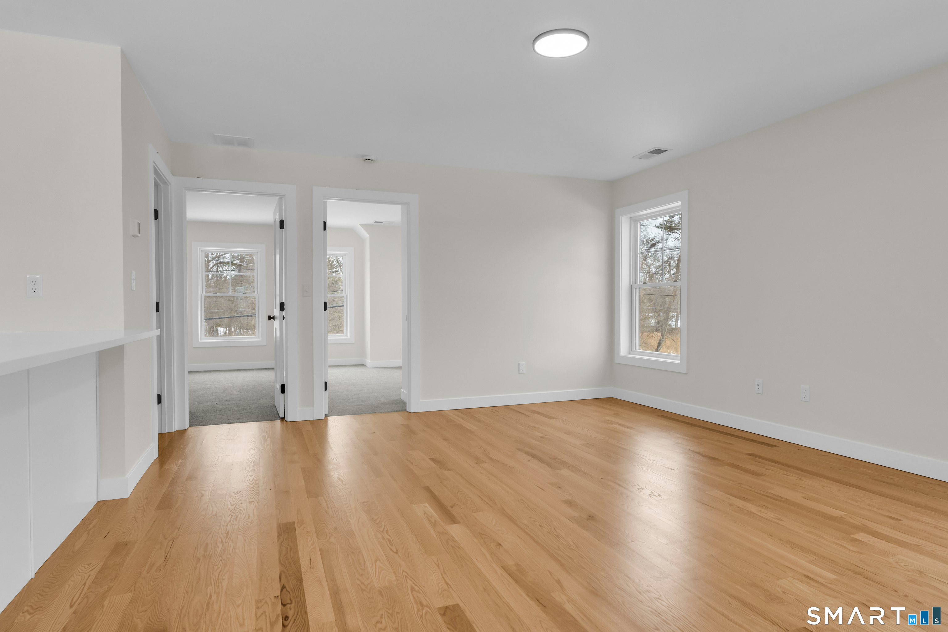 31 Drive Way Guilford, CT 06437 - Photo 12 of 23