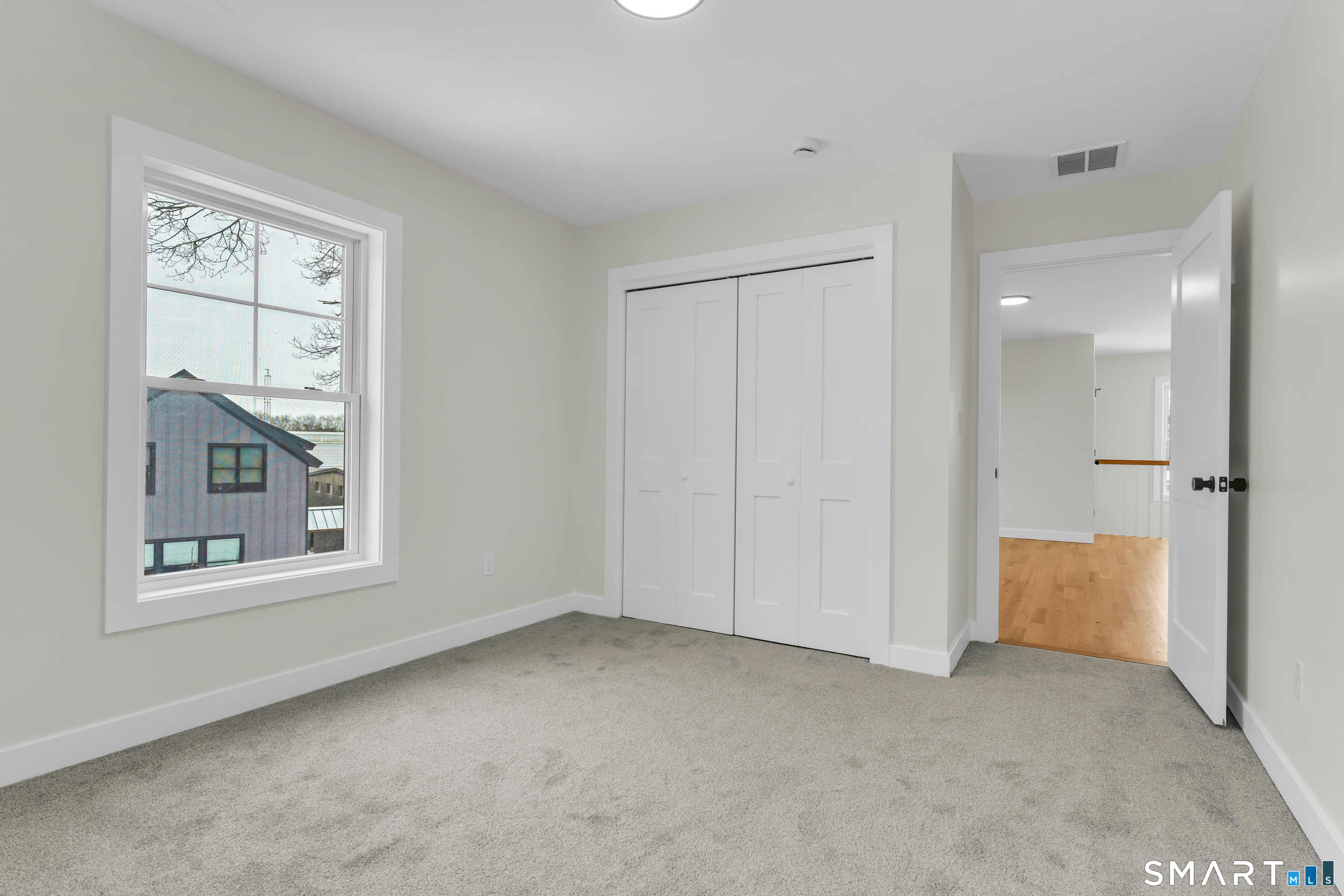 31 Drive Way Guilford, CT 06437 - Photo 14 of 23