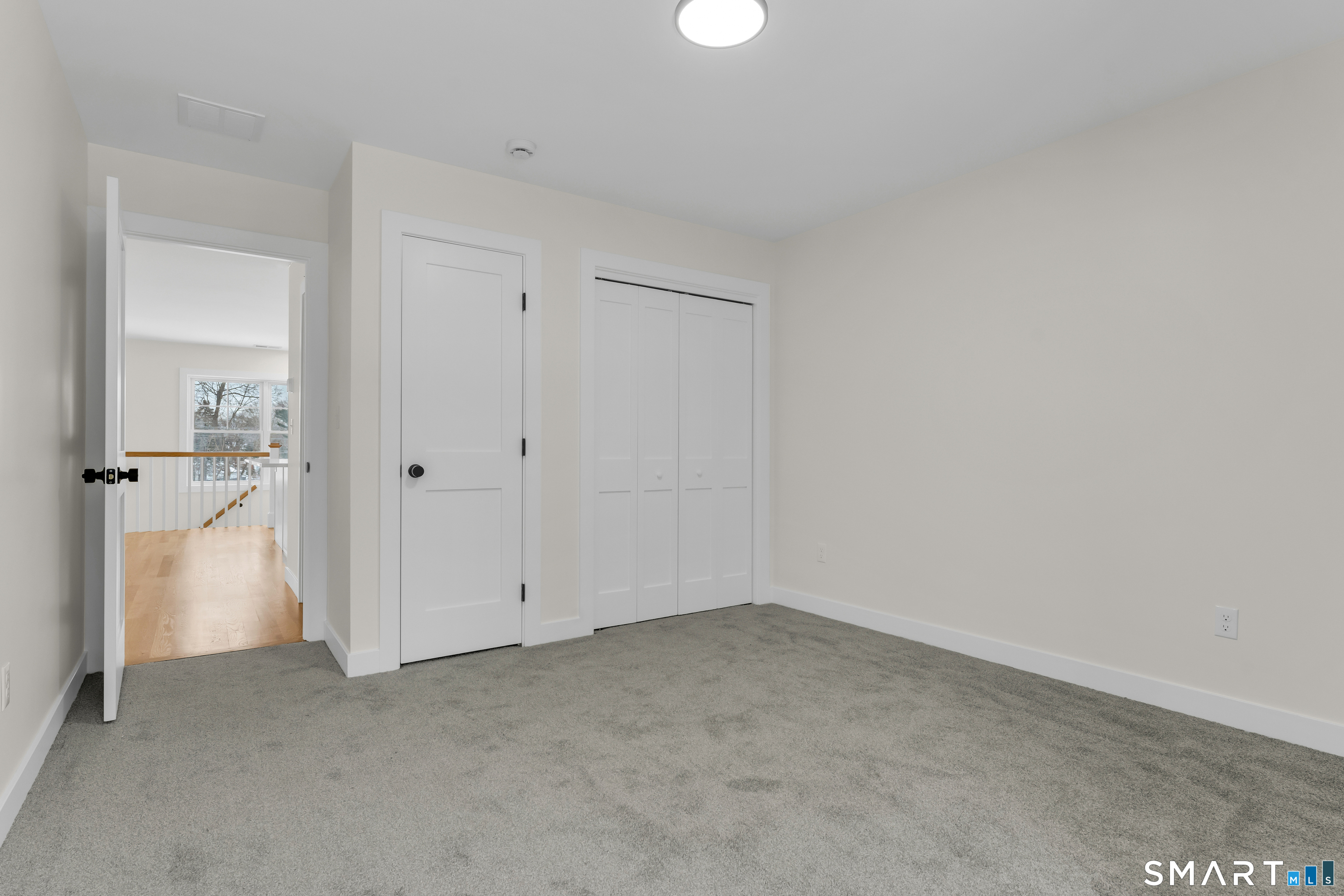 31 Drive Way Guilford, CT 06437 - Photo 16 of 23