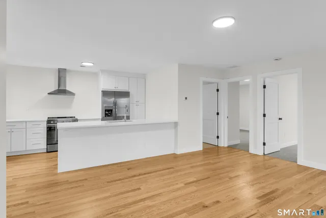 $2,800 | 31 Drive Way, Guilford, CT 06437