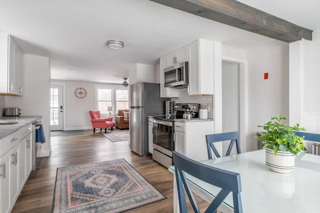 $369,900 | 466 Essex Street, Bangor, ME 04401