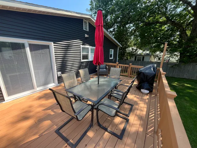 $369,900 | 466 Essex Street, Bangor, ME 04401