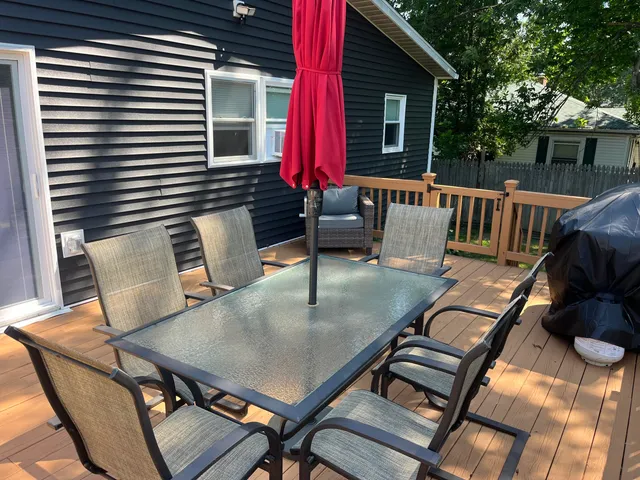 $369,900 | 466 Essex Street, Bangor, ME 04401