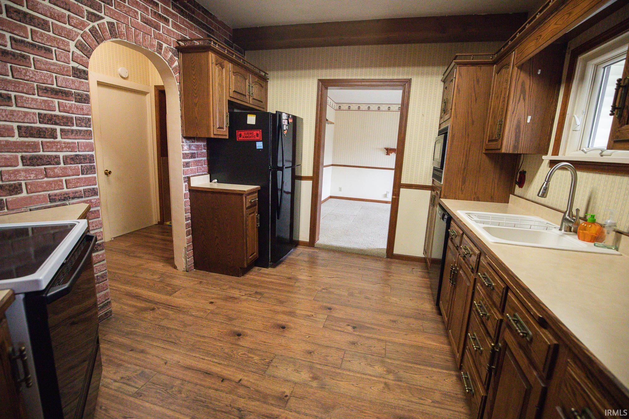 929 South Main Street Bluffton, IN 46714 - Photo 15 of 36