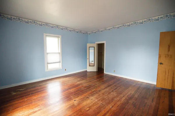 $179,900 | 929 South Main Street, Bluffton, IN 46714