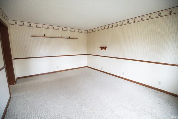$179,900 | 929 South Main Street, Bluffton, IN 46714