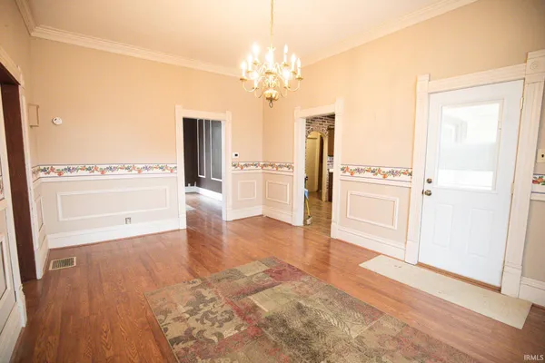 $179,900 | 929 South Main Street, Bluffton, IN 46714