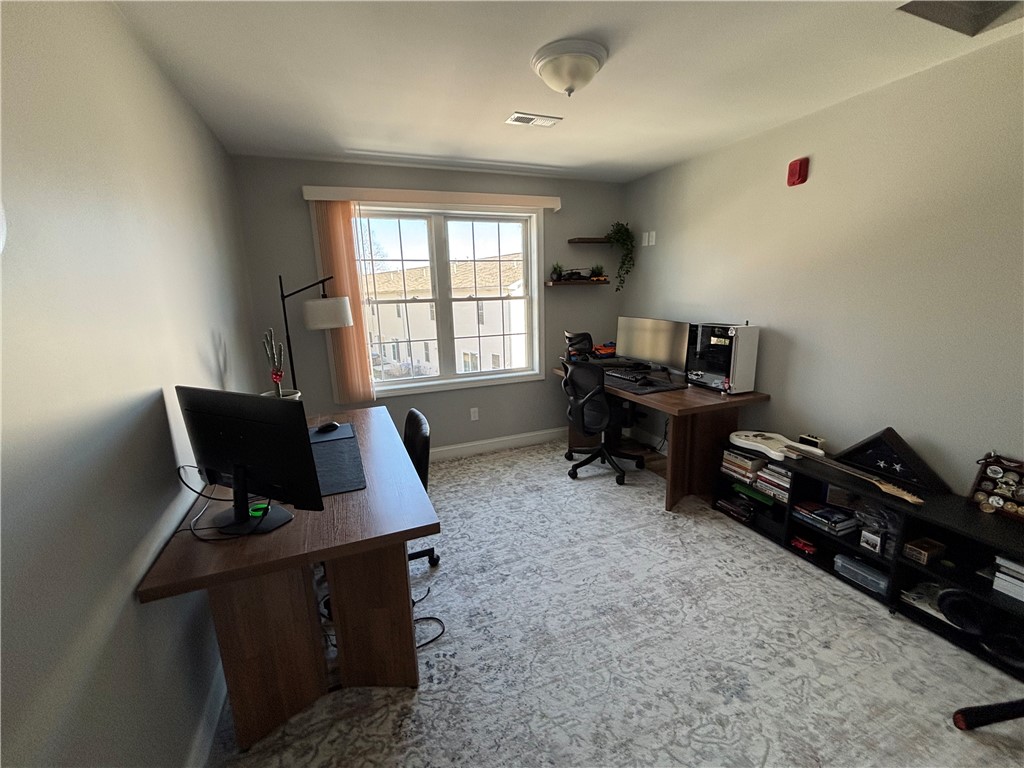 9 Gray Coach Lane, Unit 913 Cranston, RI 02921 - Photo 10 of 15