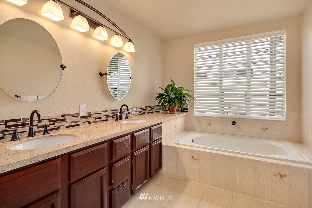 7250 Northeast Old Redmond Road, Unit C109 Redmond, WA 98052 - Photo 13 of 17 Gallery Image 13