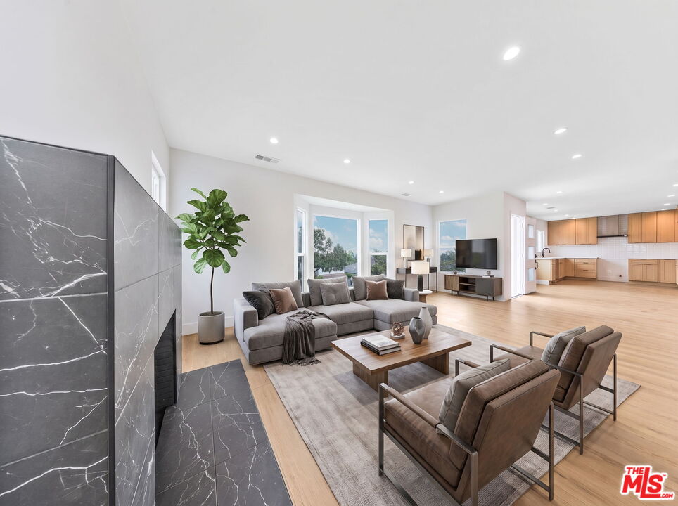 5455 Harcross Drive Los Angeles, CA 90043 - Photo 27 of 57 Gallery Image 27