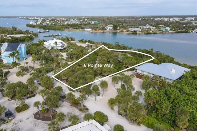 $595,000 | 6 Pointe Way, Placida, FL 33946