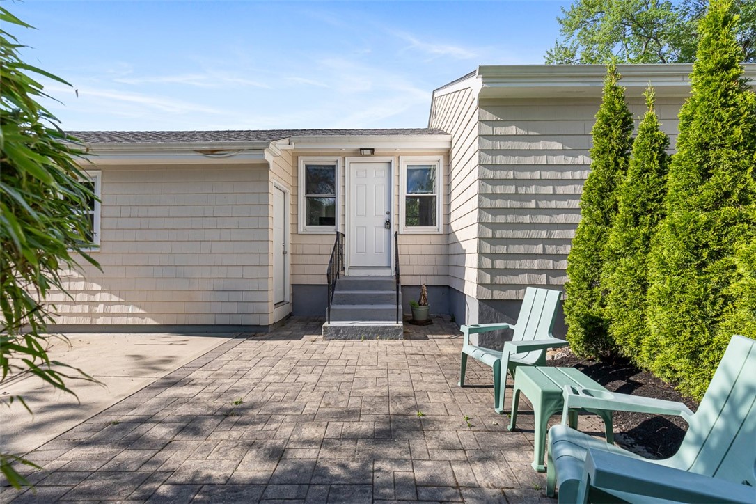 5 Interlocken Road East Providence, RI 02914 - Photo 31 of 43