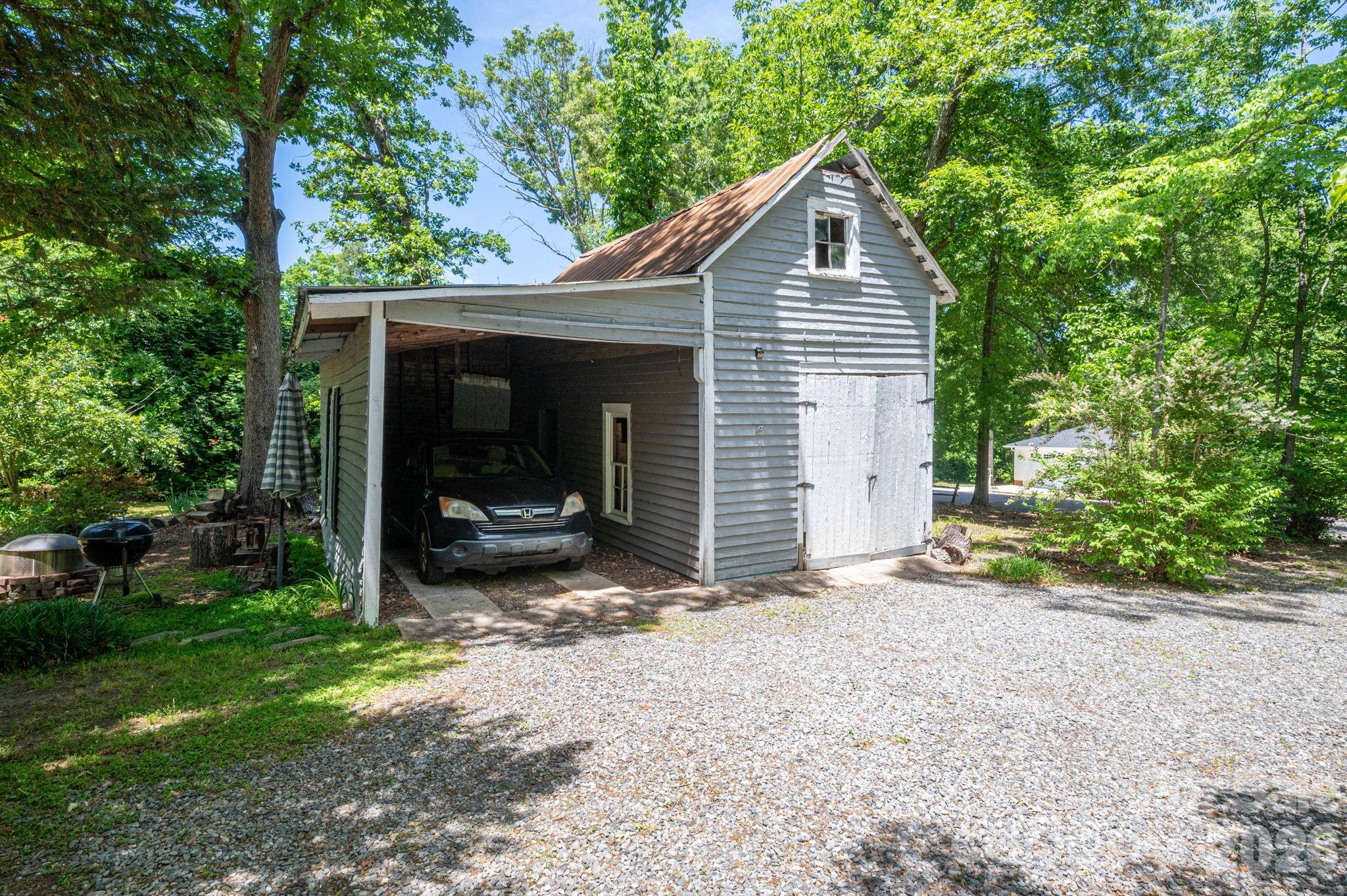 306 West Old Post Road Cherryville, NC 28021 - Photo 34 of 42