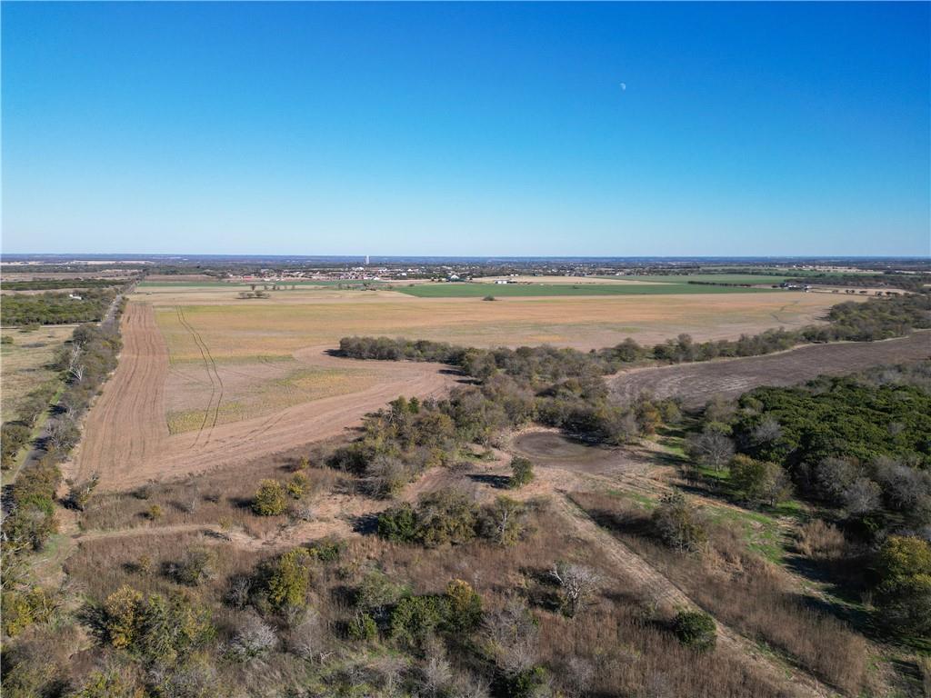 8 Talbert Ranch Road China Spring, TX 76633 - Photo 5 of 28 a view of a lake with a beach