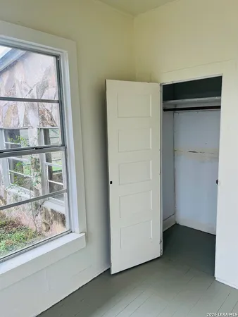 $900 | 2974 State Highway 55, Uvalde, TX 78801
