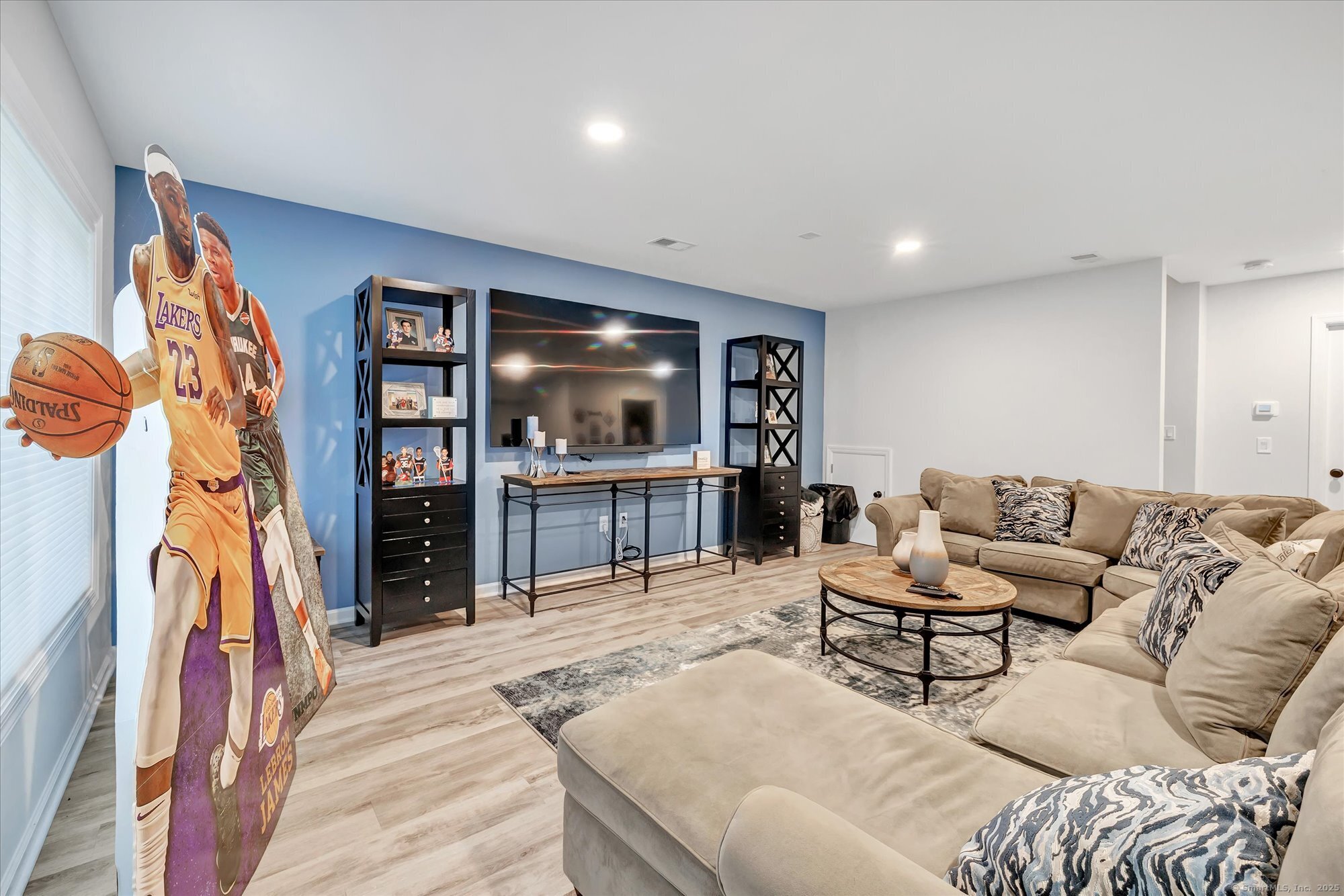 24 Ridgewood Drive, Unit 24 Middlebury, CT 06762 - Photo 29 of 38