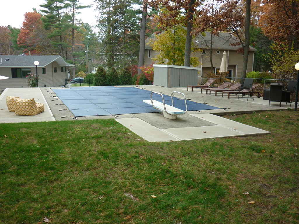 46 Pillings Pond Road Lynnfield, MA 01940 - Photo 12 of 30 Gallery Image 12