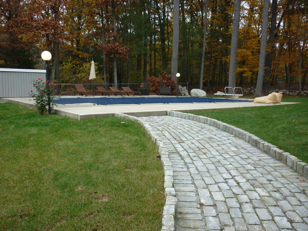 46 Pillings Pond Road Lynnfield, MA 01940 - Photo 13 of 30 Gallery Image 13