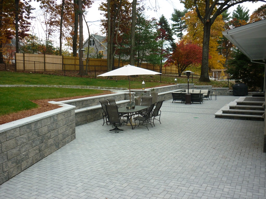 46 Pillings Pond Road Lynnfield, MA 01940 - Photo 18 of 30 Gallery Image 18