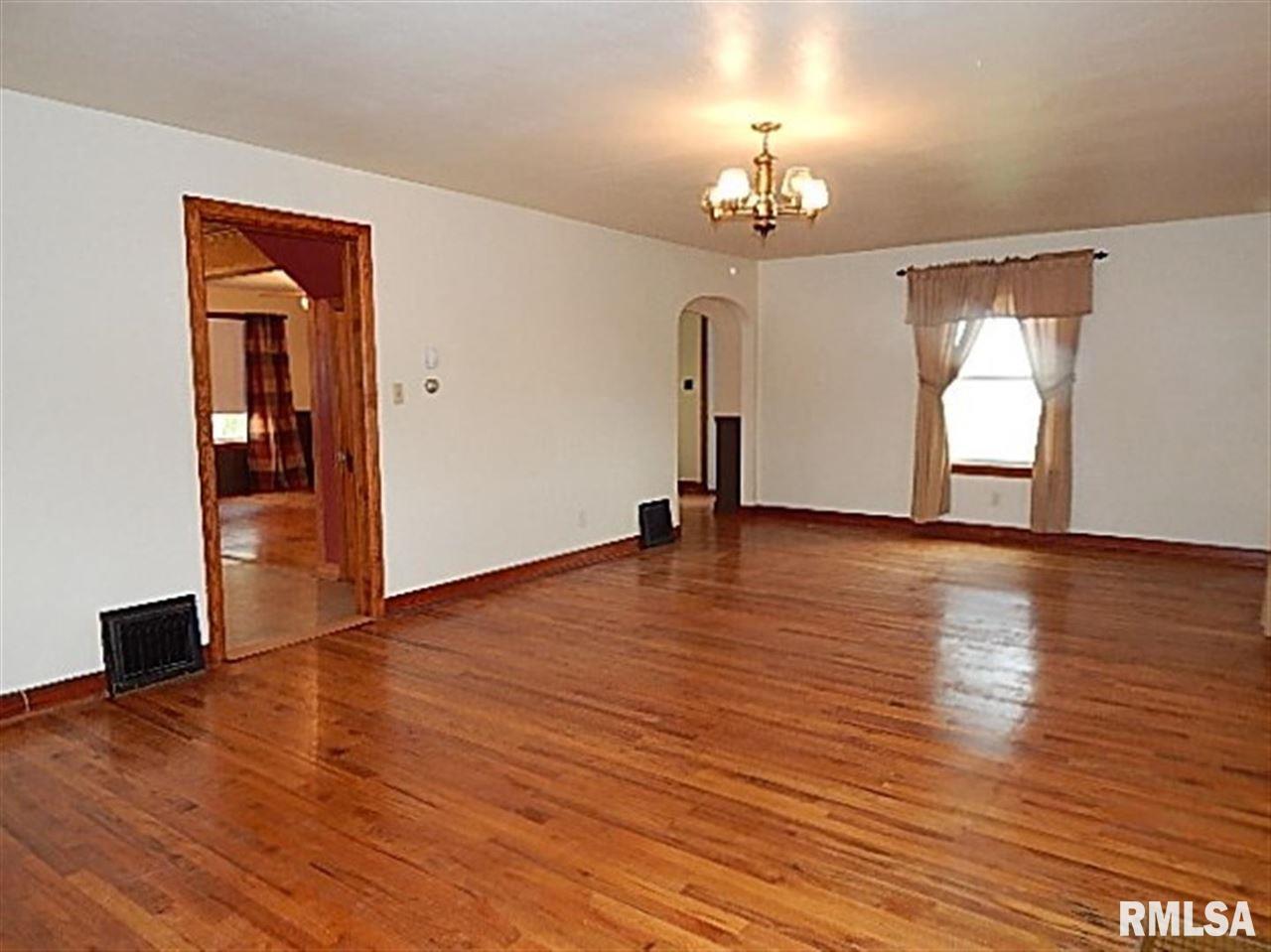5226 County Road Onslow, IA 52321 - Photo 5 of 21 Gallery Image 5