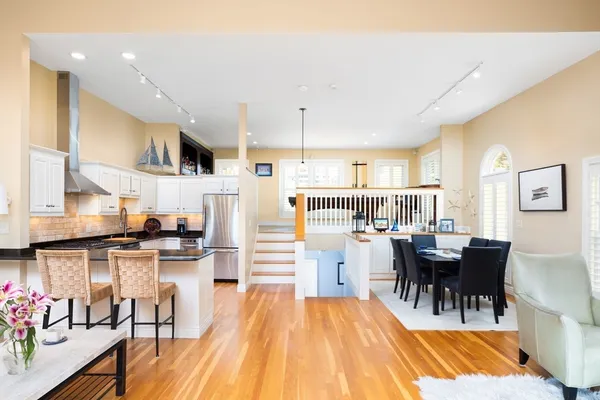 $1,100,000 | 7 Cutter Lane, Unit 7, Quincy, MA 02171