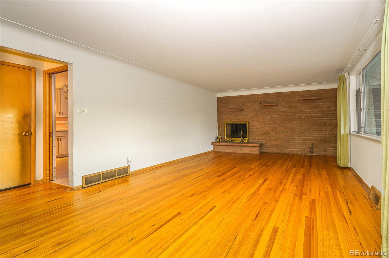 4530 Teller Street Wheat Ridge, CO 80033 - Photo 5 of 16 Gallery Image 5