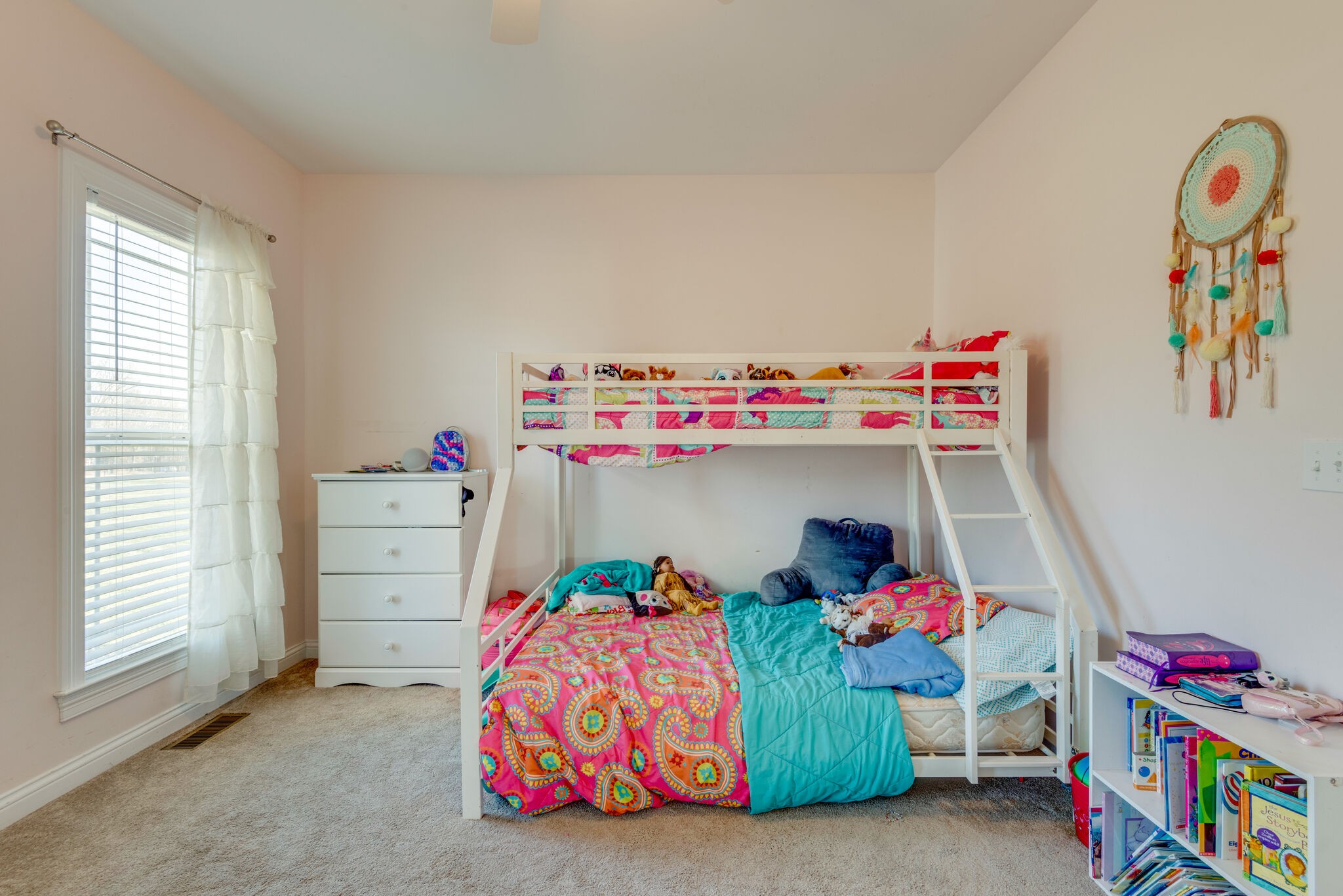 2822 Lock Hollow Road Dickson, TN 37055 - Photo 26 of 45 a kids room with a bed and a window