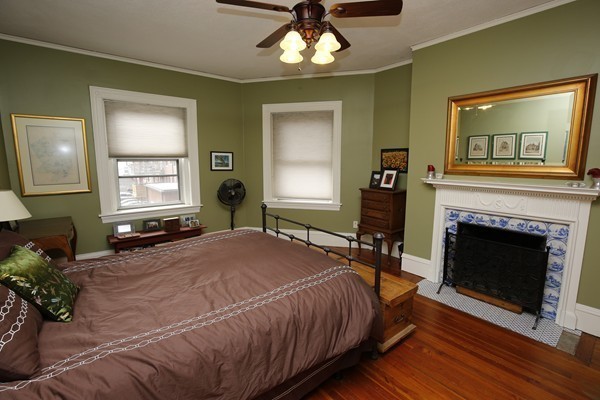 919 Beacon Street, Unit 2 Boston, MA 02215 - Photo 8 of 11