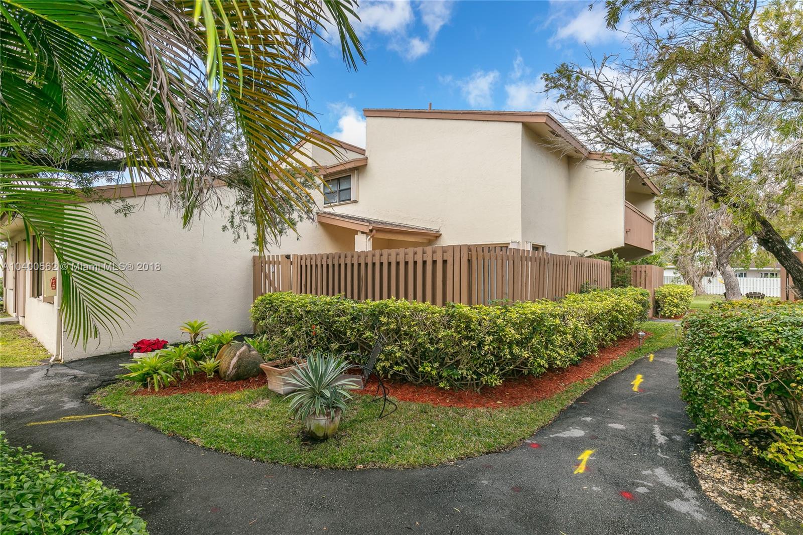 11377 Southwest 109th Road, Unit 53Y Miami, FL 33176 - Photo 9 of 29 Gallery Image 9