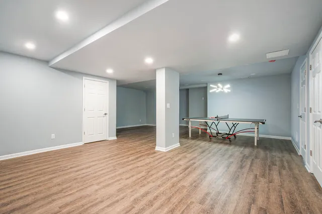 $950,000 | 413 Blossom Drive, Ann Arbor, MI 48103