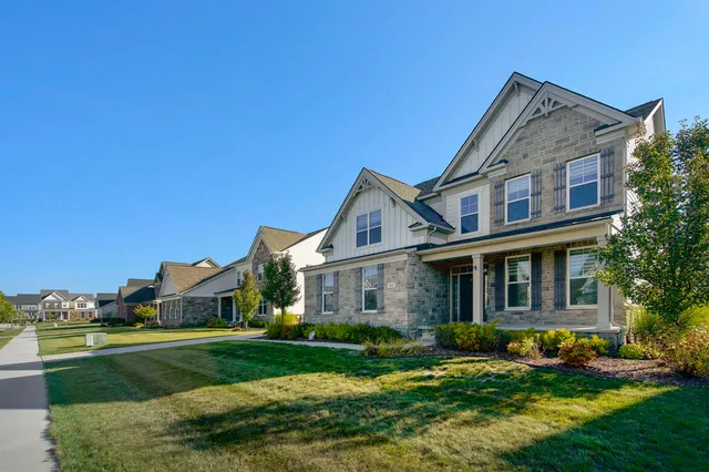 $950,000 | 413 Blossom Drive, Ann Arbor, MI 48103