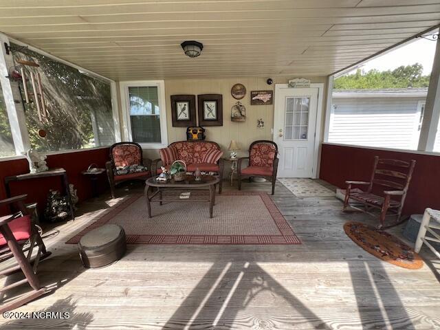 7608 Hasty Road Laurinburg, NC 28352 - Photo 4 of 21 Screen Porch