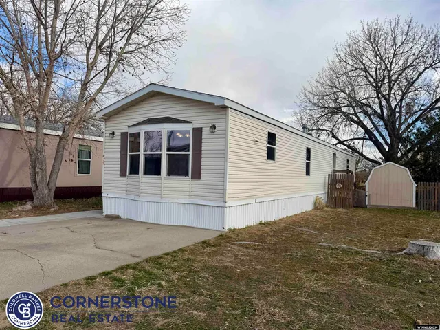 $35,900 | 477 Westshore Road, Casper, WY 82601