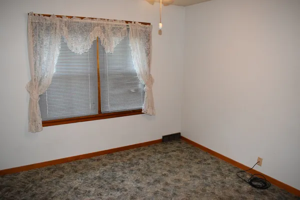 $140,000 | 211 North Monroe Street, Flanagan, IL 61740