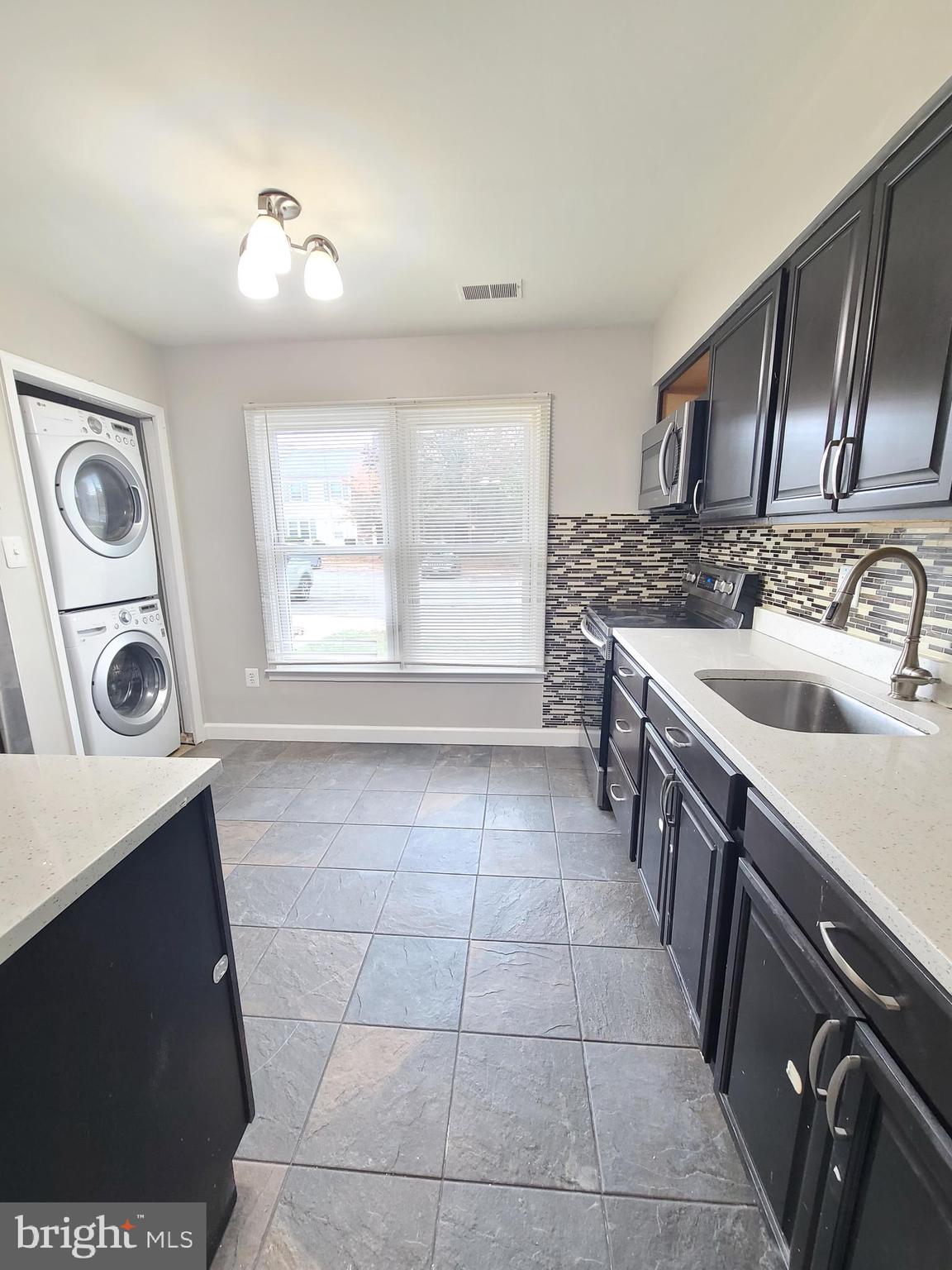 9050 Reynolds Place Manassas, VA 20110 - Photo 8 of 26