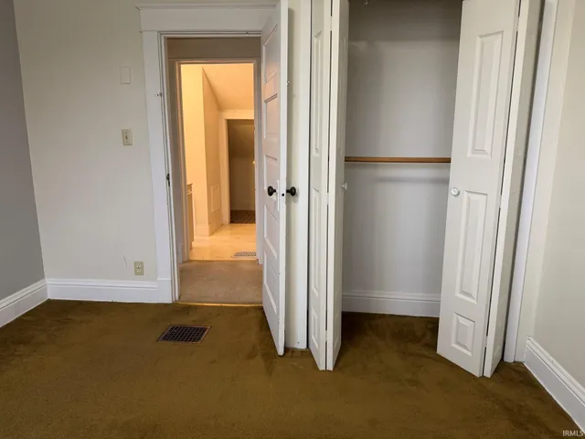 $164,900 | 1111 South 27th Street, South Bend, IN 46615