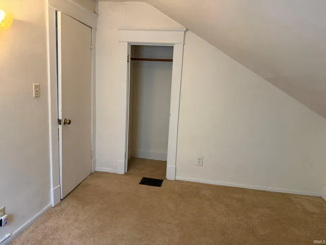 $164,900 | 1111 South 27th Street, South Bend, IN 46615