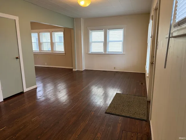 $164,900 | 1111 South 27th Street, South Bend, IN 46615