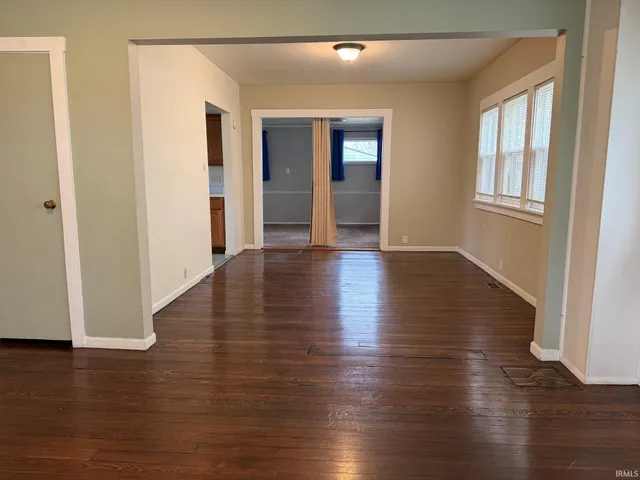 $164,900 | 1111 South 27th Street, South Bend, IN 46615