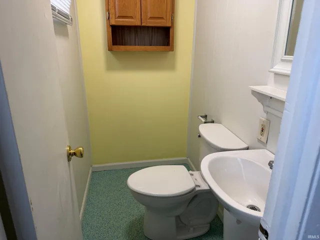 $164,900 | 1111 South 27th Street, South Bend, IN 46615