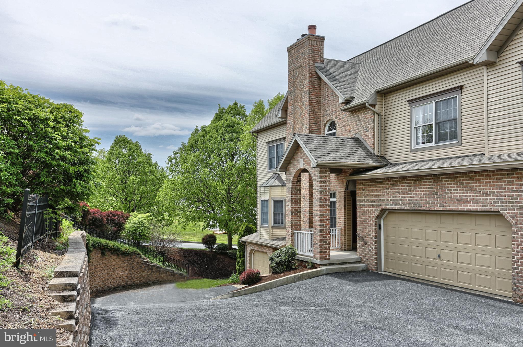 4527 Deer Path Road Harrisburg, PA 17110 - Photo 1 of 23 Welcome to 4527 Deer Path