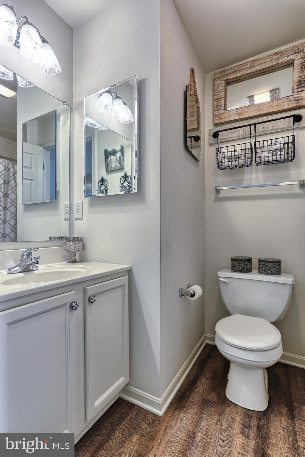 4527 Deer Path Road Harrisburg, PA 17110 - Photo 17 of 23 Charming Guest Bath