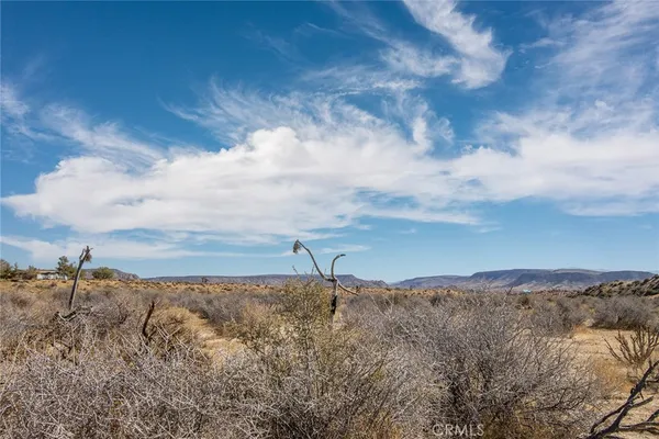 $170,000 | 50600 Burns Canyon Road, Pioneertown, CA 92268
