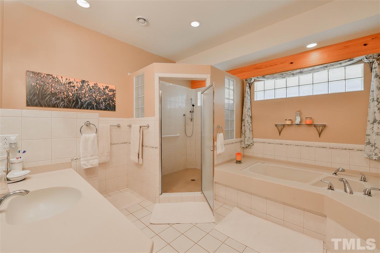 202 Clover Ridge Angier, NC 27501 - Photo 13 of 25 Gallery Image 13